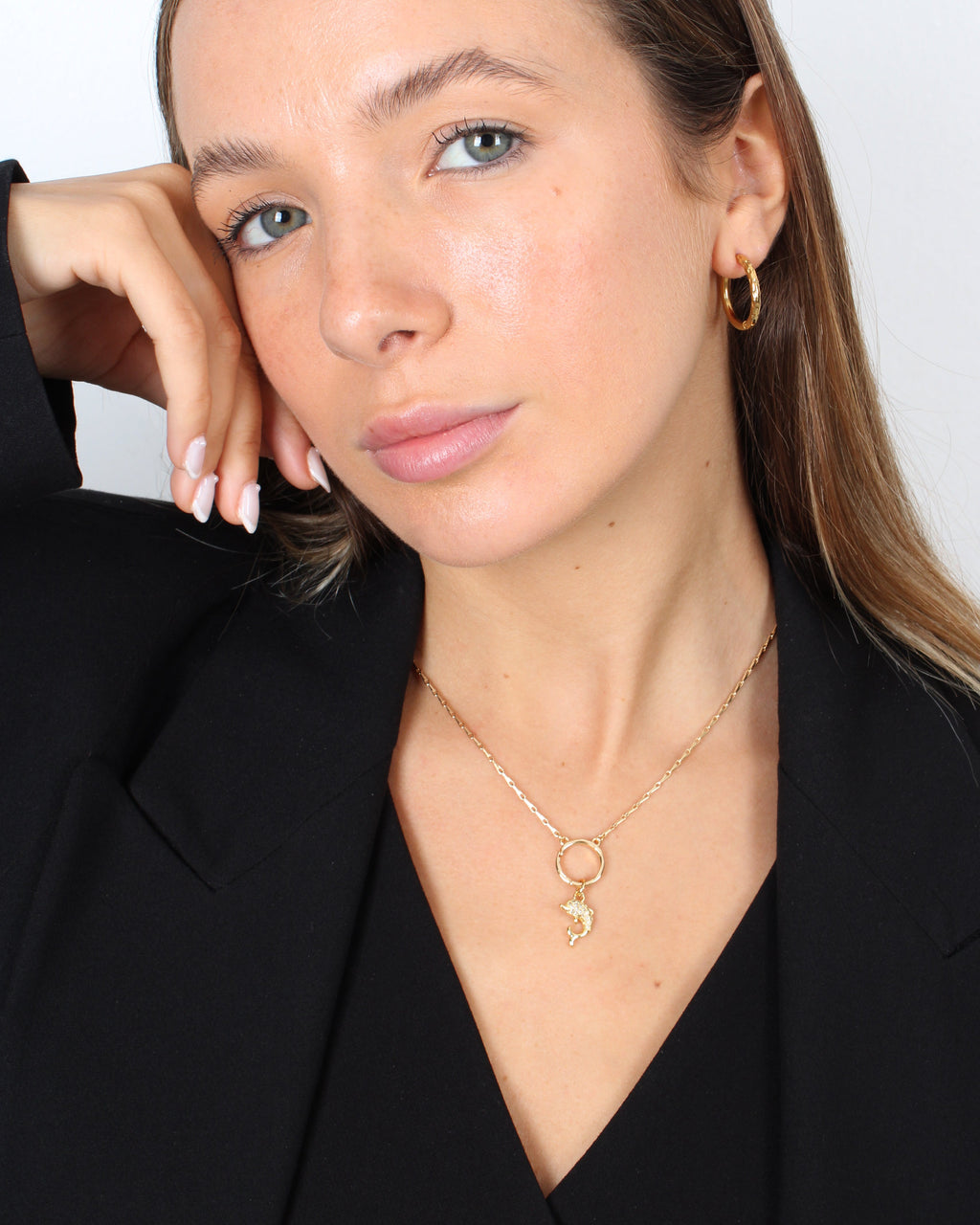 Charm Delfina